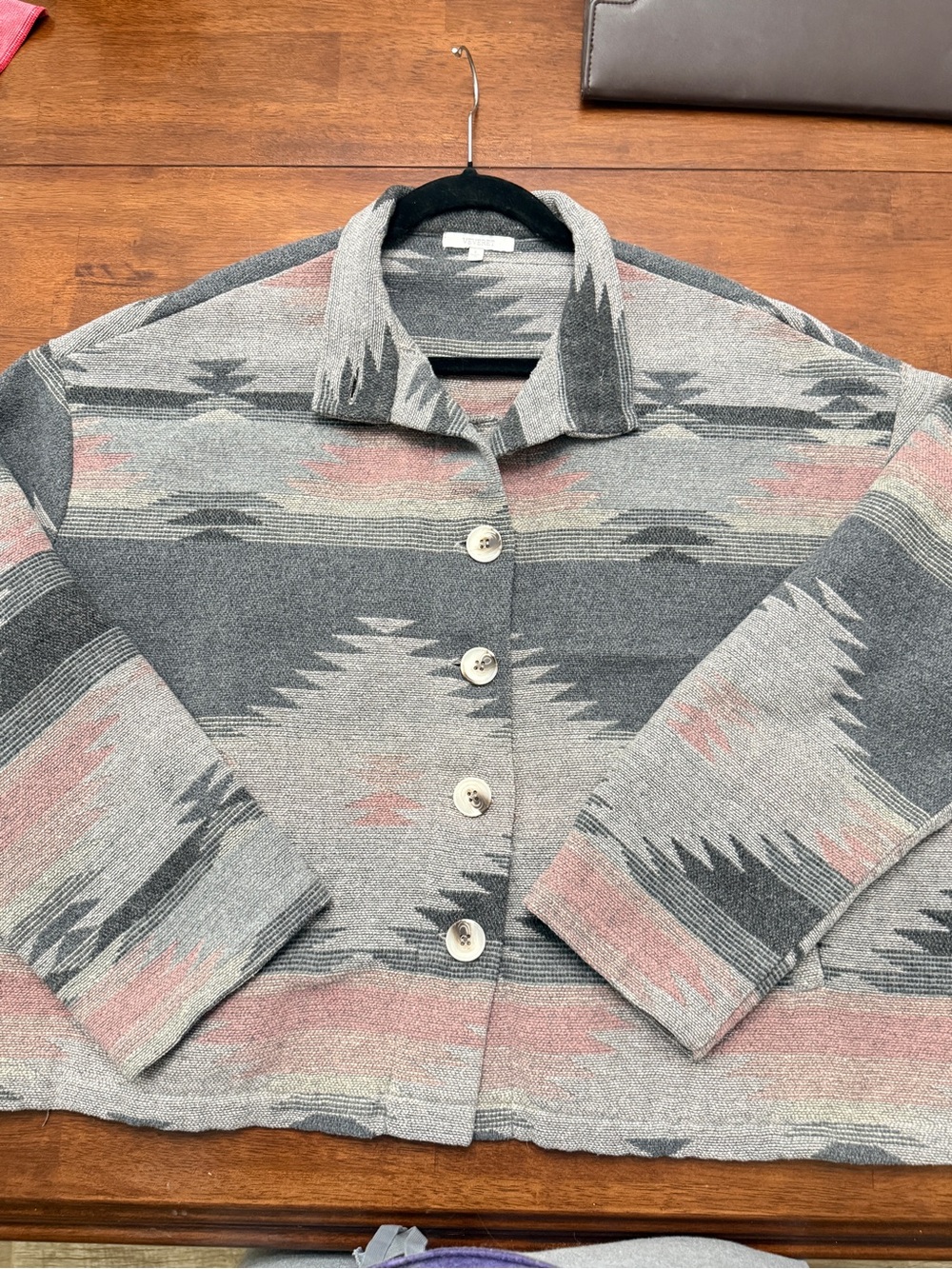 Veveret Aztec Southwestern Boho Shacket Jacket Pink Gray L Excellent condition
